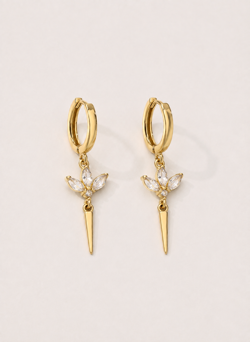 Lumi Earrings in Gold