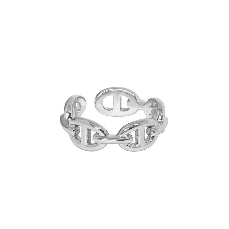 Classic Band Ring