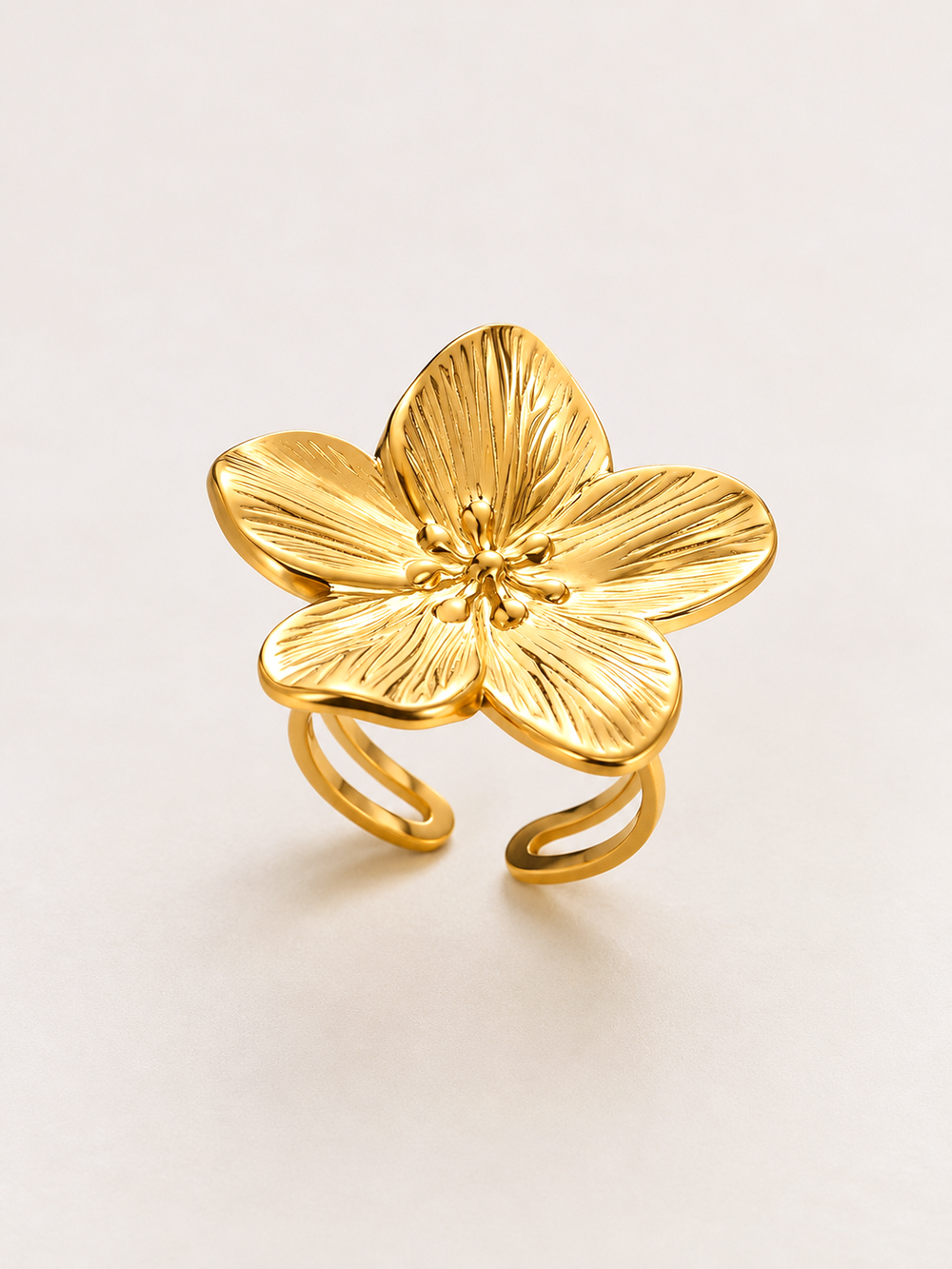 Blenda Ring in Gold