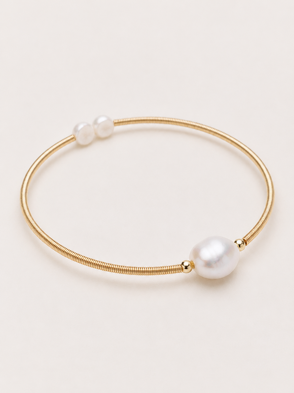 Margit Bracelet in White