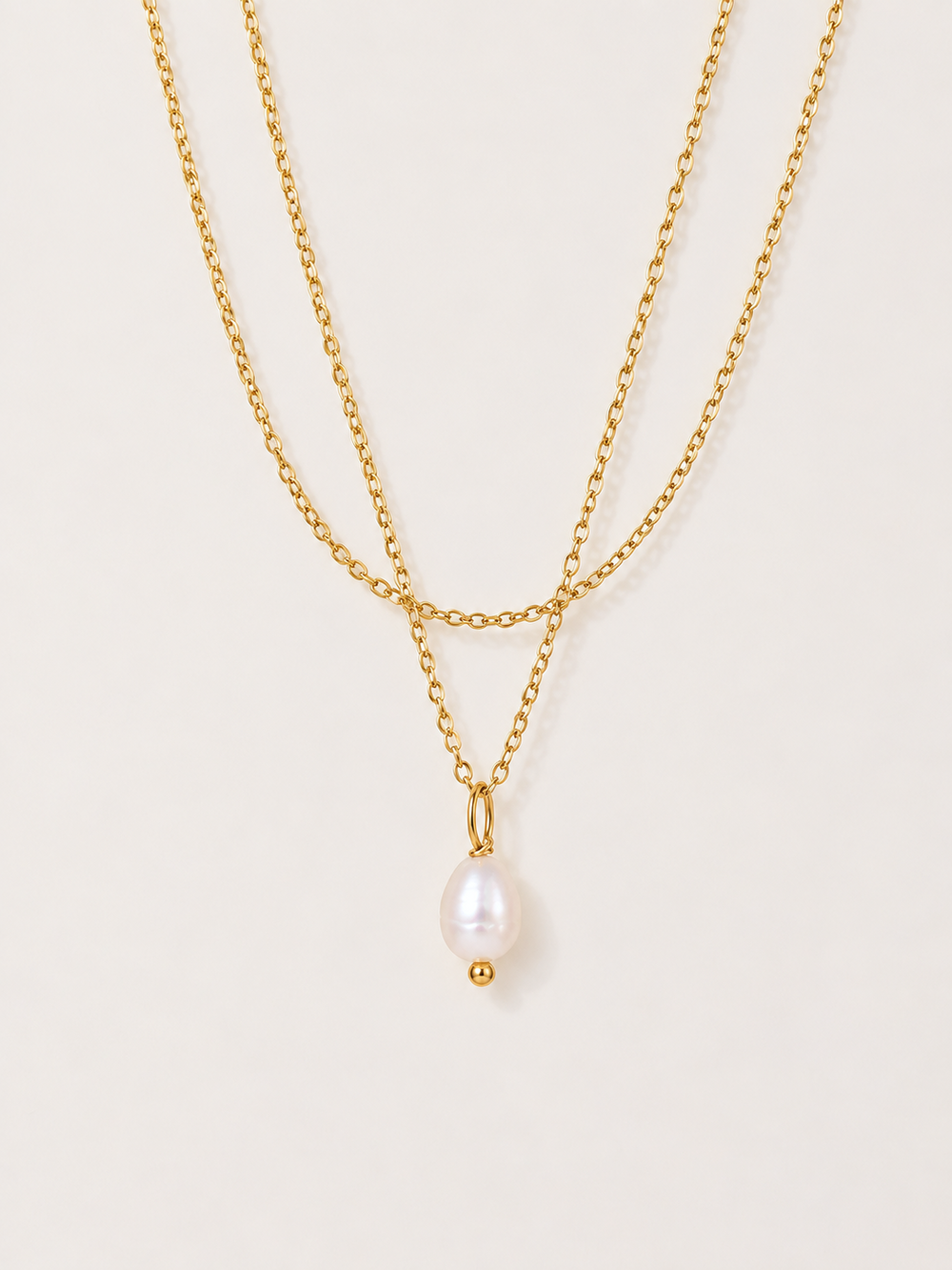 Greta Necklace in Gold