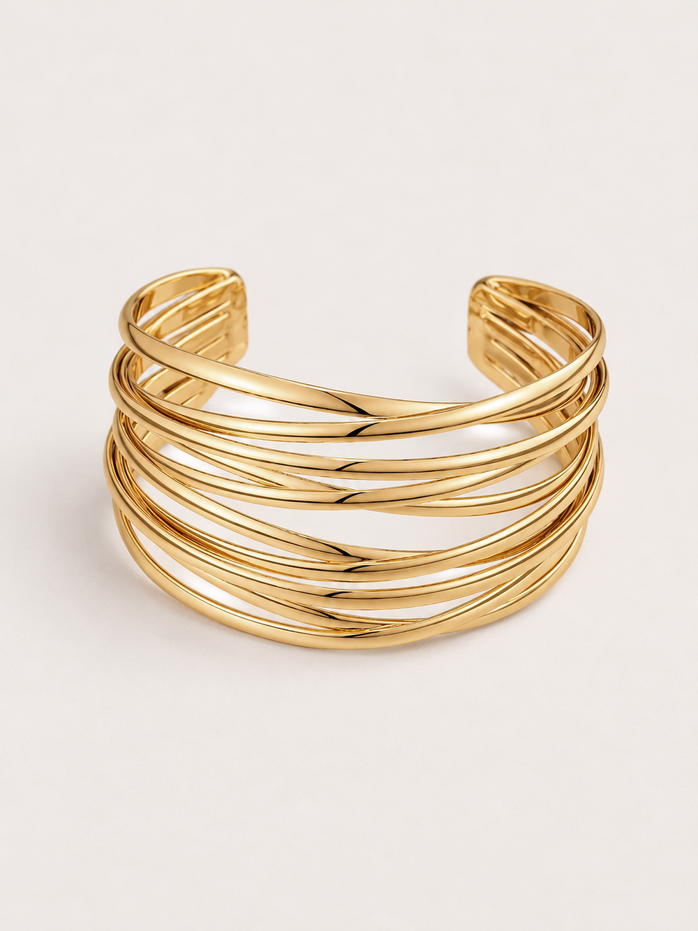 Vira Bracelet in Gold